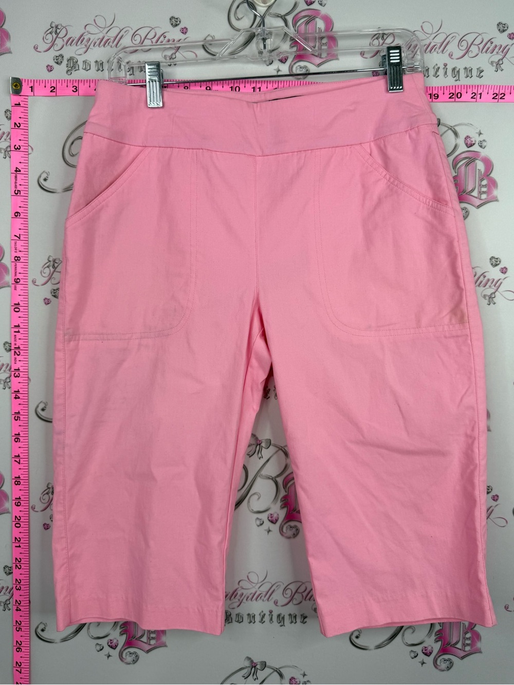 jamie sadock capri pants or shorts Pink Pull-On Capri Pants